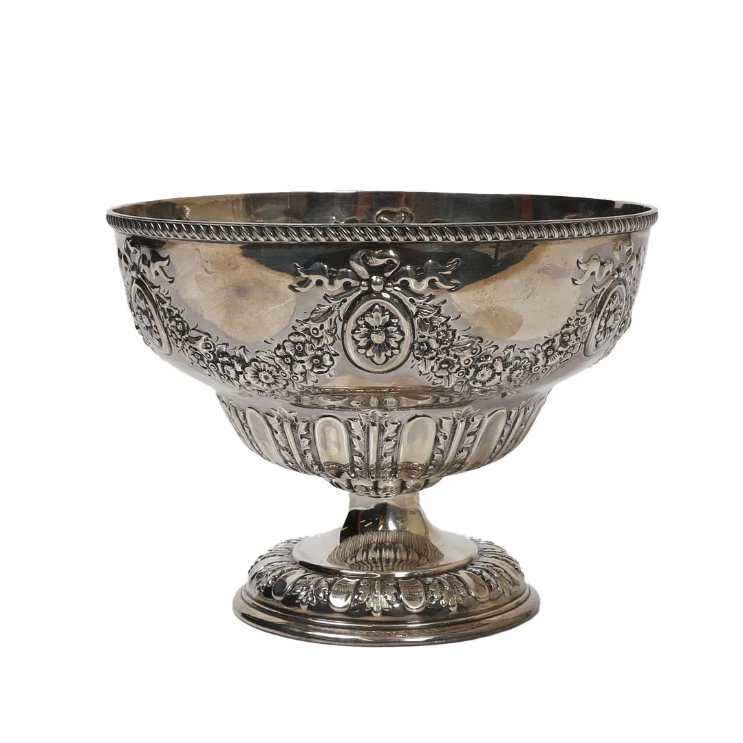AN EDWARD VII SLIVER PEDESTAL BOWL. — Silver — Bishop & Miller
