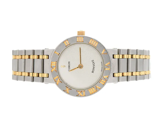 CORUM, ROMVLVS, Verk nr. 270709, Serie nr. 424996, Boett nr. 24.103.21V48, damur, 24 mm, bicolour, quartz, safirglas, originallänk, viklås, ca 1995.