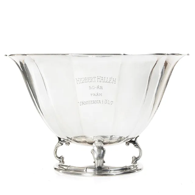 Skål på fot, silver, GAB, Stockholm, 1931.