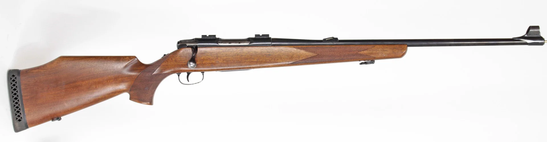 322. KULGEVÄR, tyskt, Repeter, fabrikat Carl Gustav, modell 3000, kaliber .222R, tillv.nr C15202. — Rifles — Walter Borg