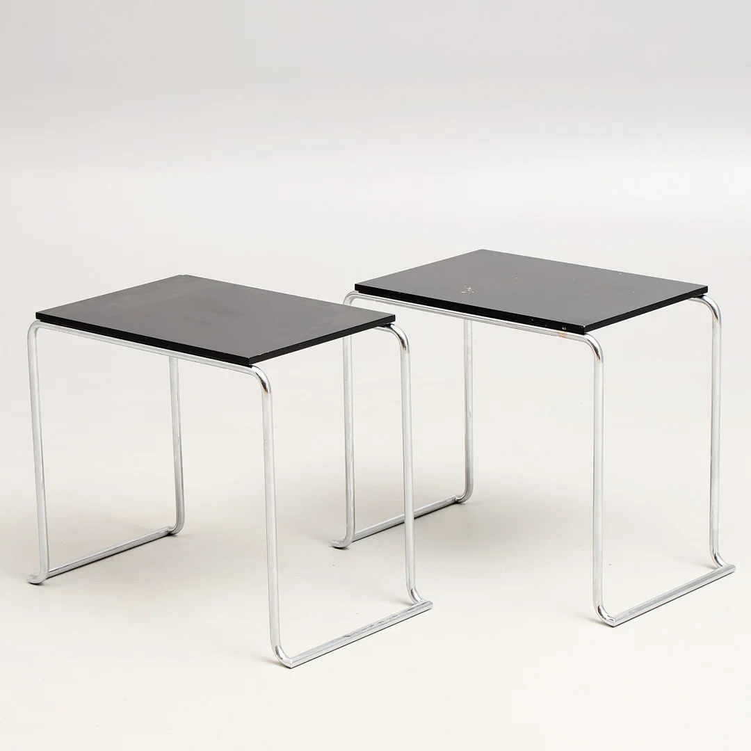 AINO AALTO. Sidobord, ett par, Artek Finland 2000-tal. — Tables — Uppsala Auktionskammare