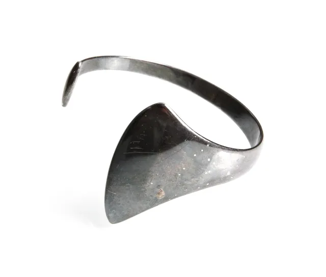 Hans Hansen Peak bangle made of sterling silver, design. 214