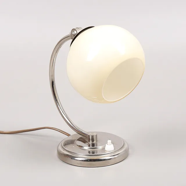 BORDSLAMPA/VÄGGLAMPA, glas/metall, art deco, 1900-talets första hälft.
