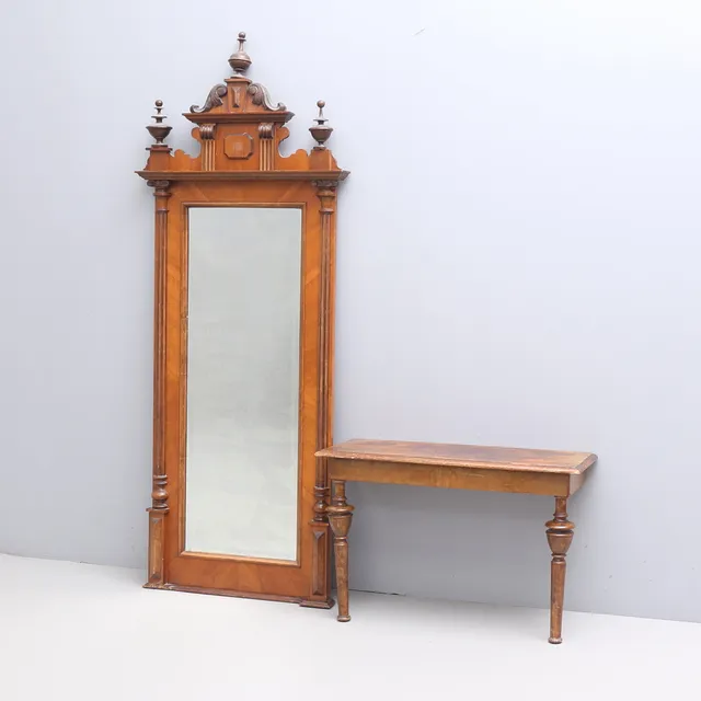 SPEGEL med KONSOLBORD, nyrenässans, 1800-talets senare del.