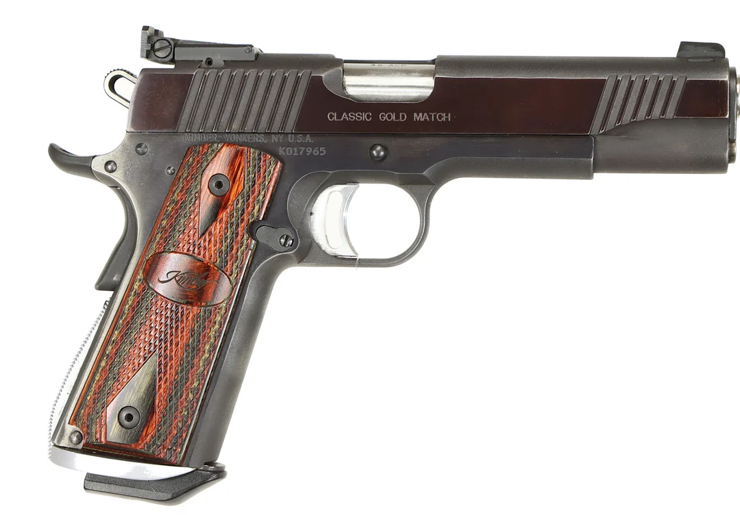 PISTOL, Halvautomat, fabrikat Kimber, modell Gold Match 1911, kaliber .45ACP, tillv.nr K017965, se-nr SE0274817. — Pistols — Walter Borg