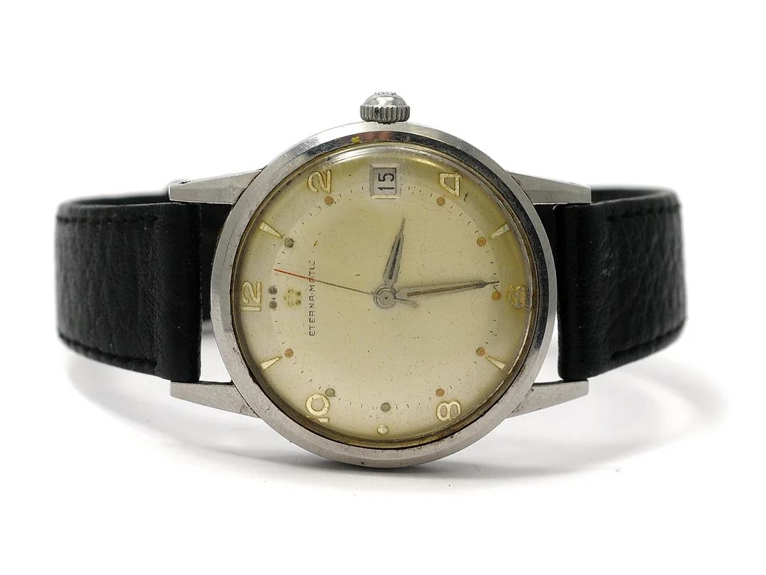 ETERNA-MATIC, herrur, 34,5 mm, Cal 1241, Boett nr. 3518801, stål, automatisk, plexiglas, skadad urtavla, läderband, ca 1945. — Klockor/Eterna — Kaplans