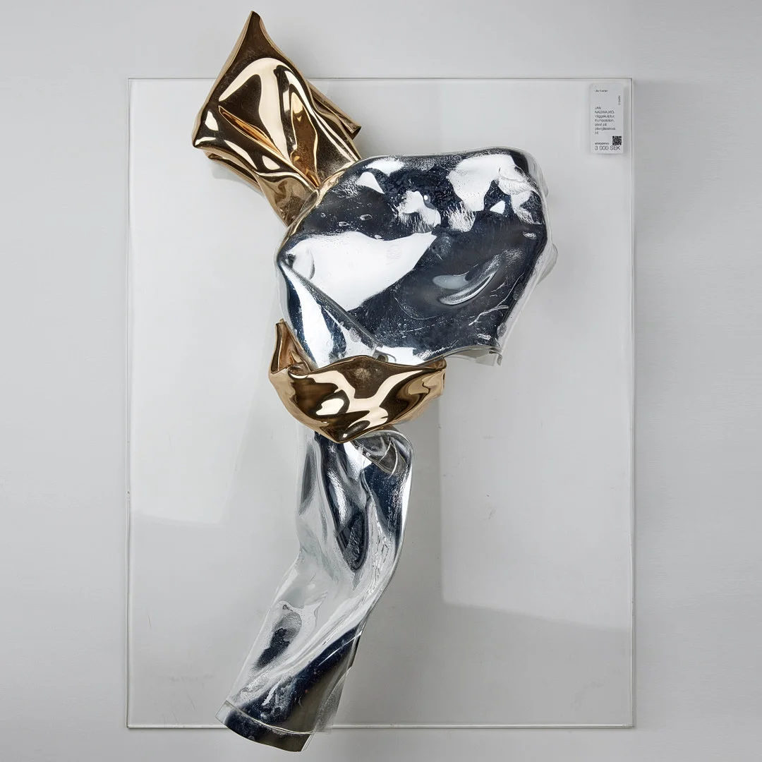 JAN NALIWAJKO. Väggskulptur, Komposition, plast på plexiglasskiva, 83,5 x 61,5 cm. — Sculptures & Bronzes — Stockholms Auktionsverk Fine Art