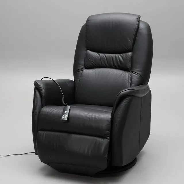 RECLINERFÅTÖLJ, skinn/konstskinn, med lyfthjälp, modell "Oslo", samtida.