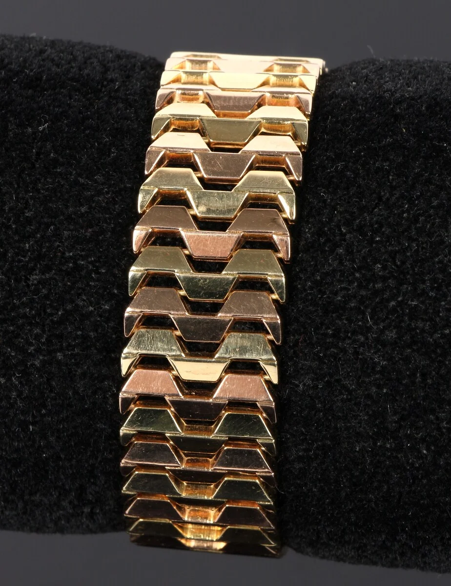 Bredt guldarmbånd, 14 kt guld/ rosaguld, 35,4 gram — Jewellery/Bracelets — Lauritz