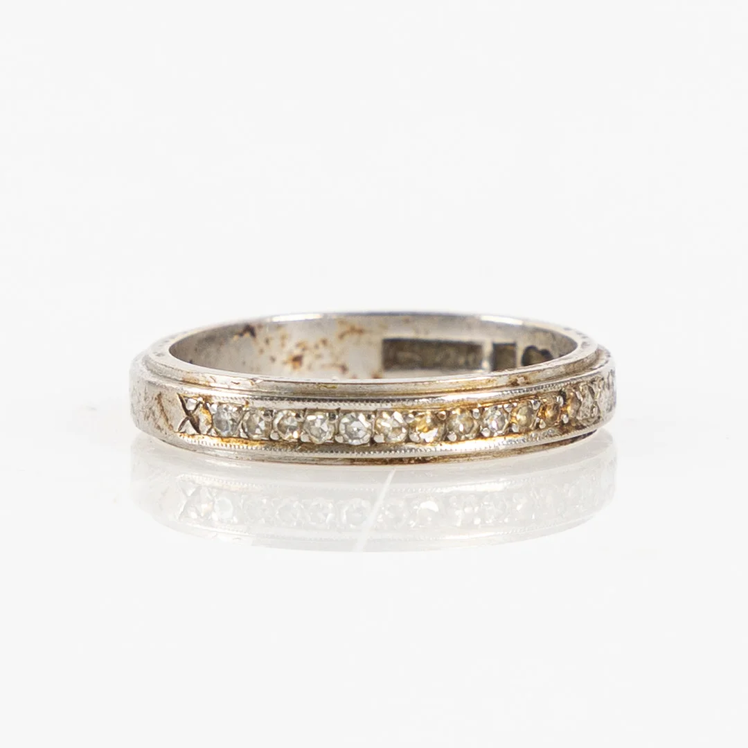 G. DAHLGREN & CO AB, Alliansring, 18K vitguld. — Rings — Stockholms Auktionsverk Helsingborg