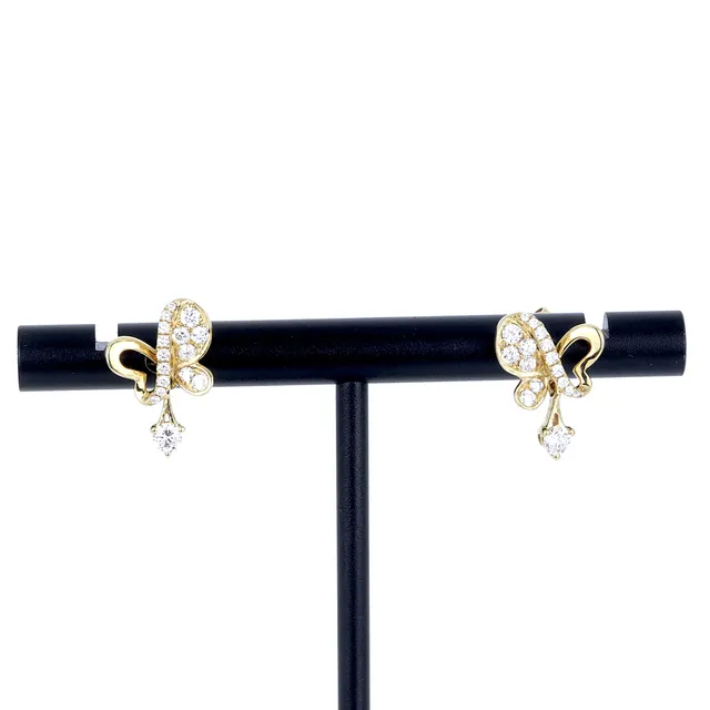 18CT GOLD DIAMOND SET EARRINGS.