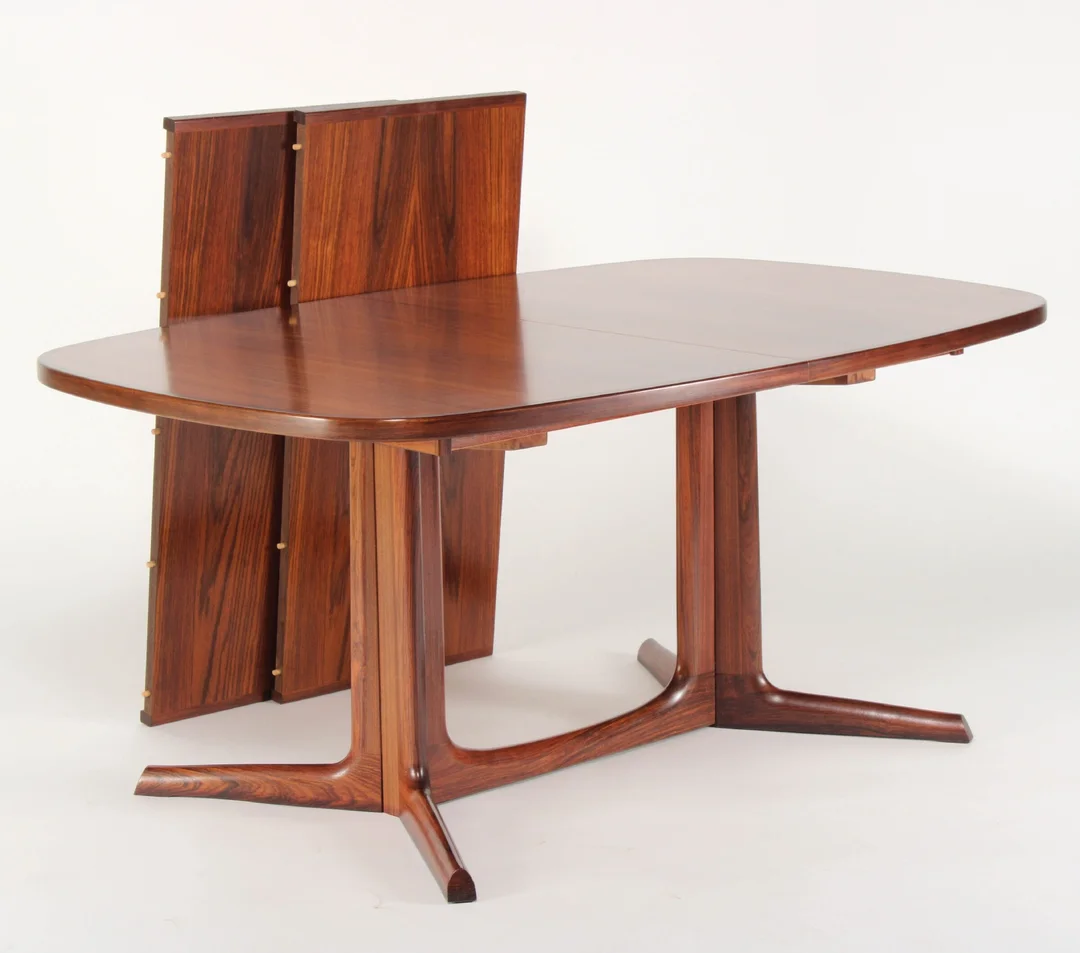 Niels Otto Møller for Gudme Møbelfabrik. Dining table with extension in rosewood (3) — Furniture/Dining tables, dining room furniture — Lauritz