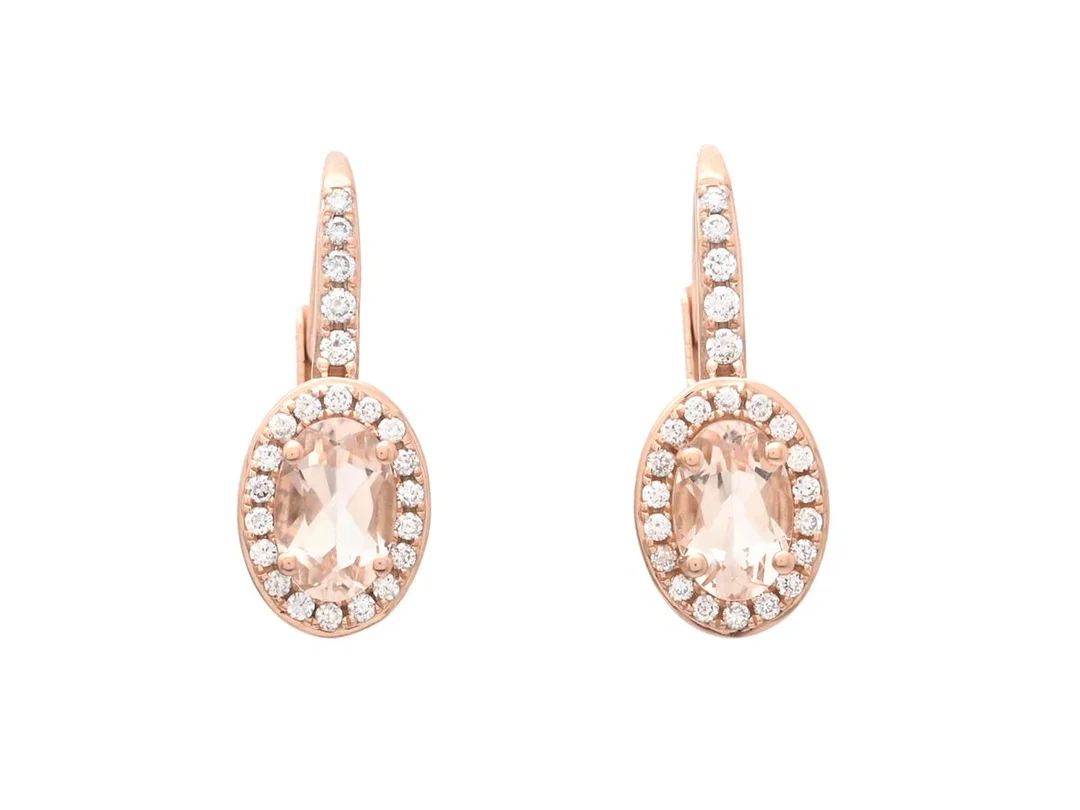 ÖRHÄNGEN, 18K roséguld, 2 morganiter ca 0,75 ctv, 46 briljantslipade diamanter ca 0,18 ctv, stängbara krokar, höjd ca 16 mm, vikt 2,3 g. — Smycken/Örhängen — Kaplans