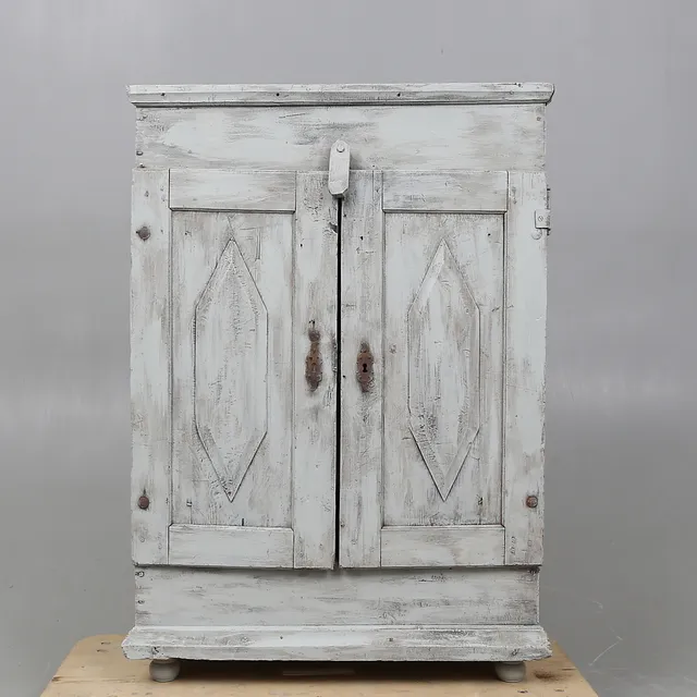 SKÅP, bemålad, 1800-tal.