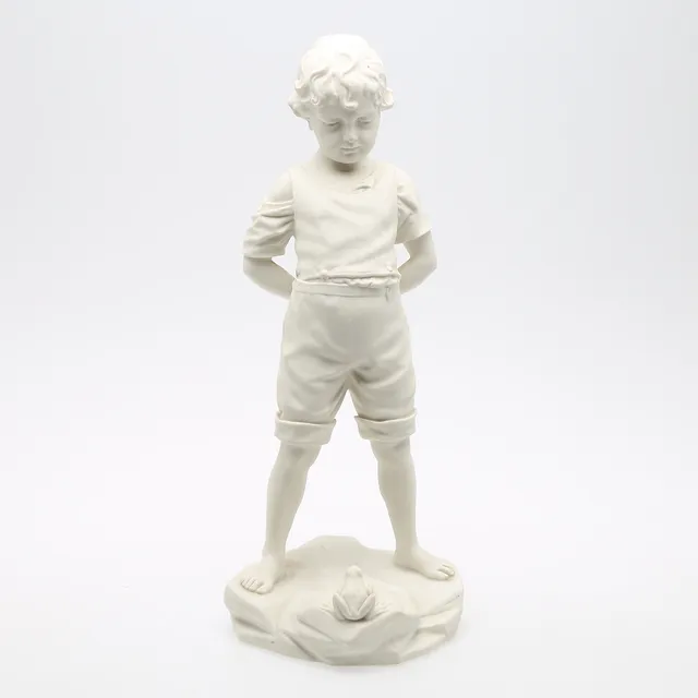 FIGUR EFTER PER HASSELBERG, "Pojken och grodan".