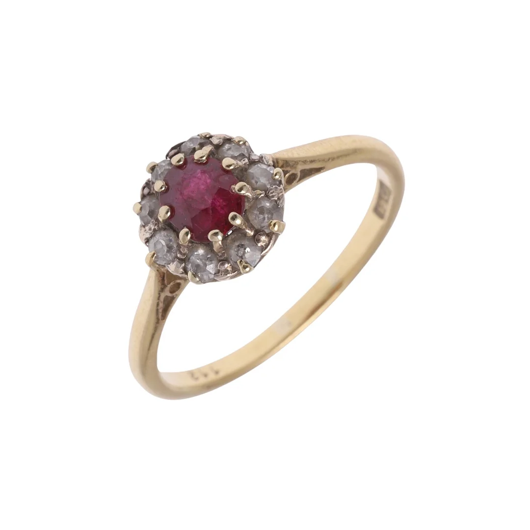 A RUBY AND DIAMOND CLUSTER RING. — Rings — Lawrences Auctioneers