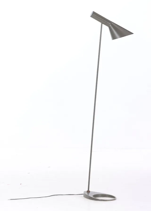 Arne Jacobsen. AJ Floor lamp made of lacquered metal.