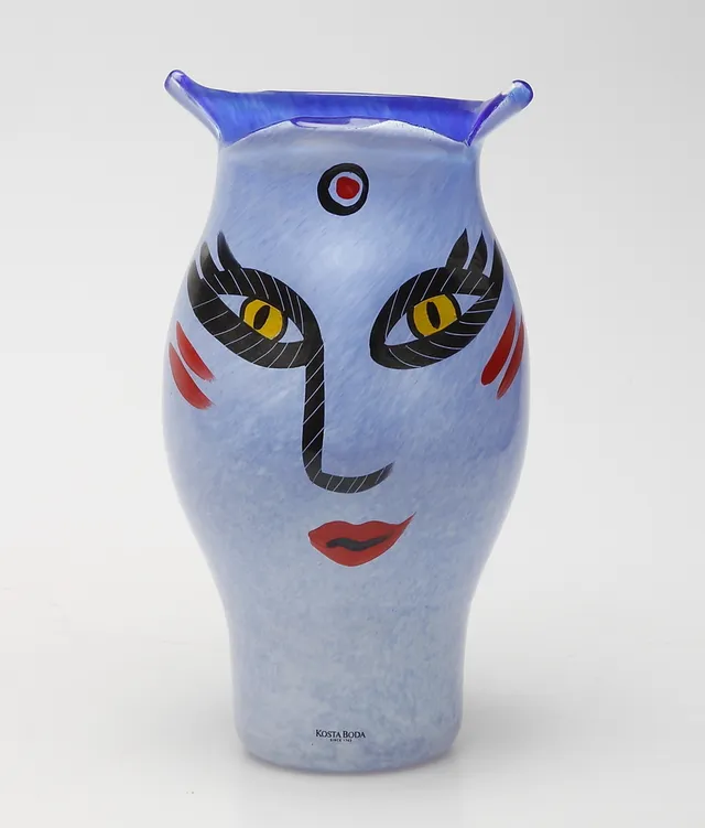 VAS, glas, "Open Mind", Ulrica Hydman-Vallien, Kosta Boda, signerad.