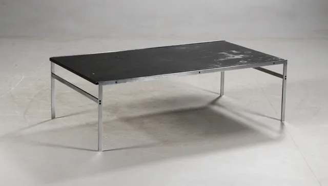 Preben Fabricius og Jørgen Kastholm. Sofabord, model BO-551