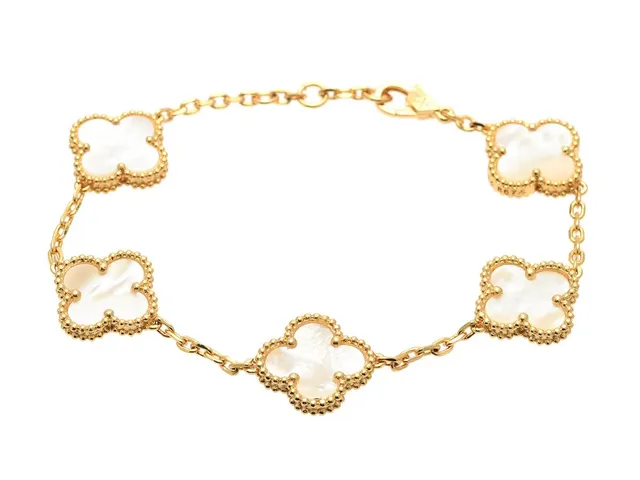 VAN CLEEF & ARPELS, armband, Alhambra, 18K guld, pärlemor, ref. nr. VCARA41800, serie nr. JA648674, certifikat, längd 18-19 cm, vikt 8,1 g originaletui.