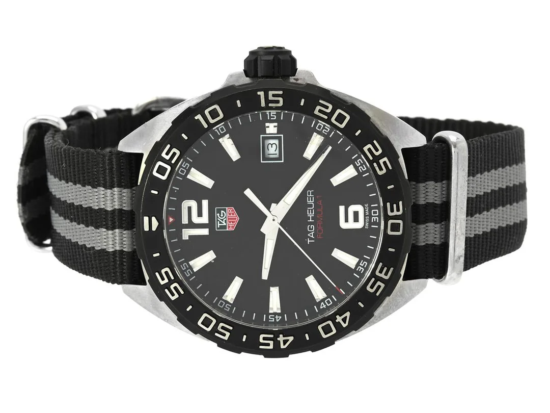 TAG HEUER, Formula 1, Serie nr. WES4373, Ref nr. WAZ1110.BA0875, Boett nr. WAZ1110, herrur, 41 mm, stål, quartz, safirglas, datum, NATO-band, ca 2015. — Klockor/Tag Heuer — Kaplans