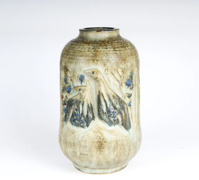 Jørgen Mogensen for Royal Copenhagen. Large vase of glazed stoneware, no. 22250
