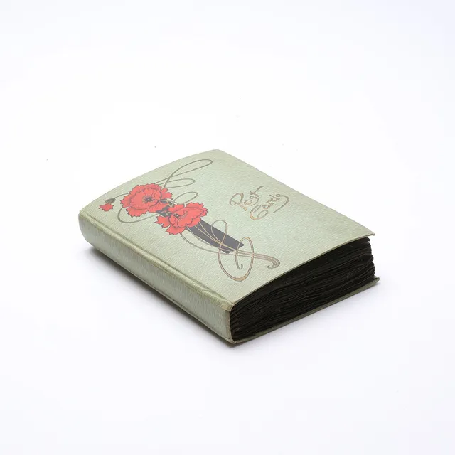 ALBUM MED VYKORT, England, 1900-talets första hälft.