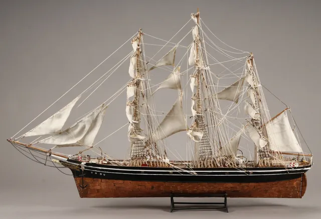Håndbygget modelskib Cutty Sark.
