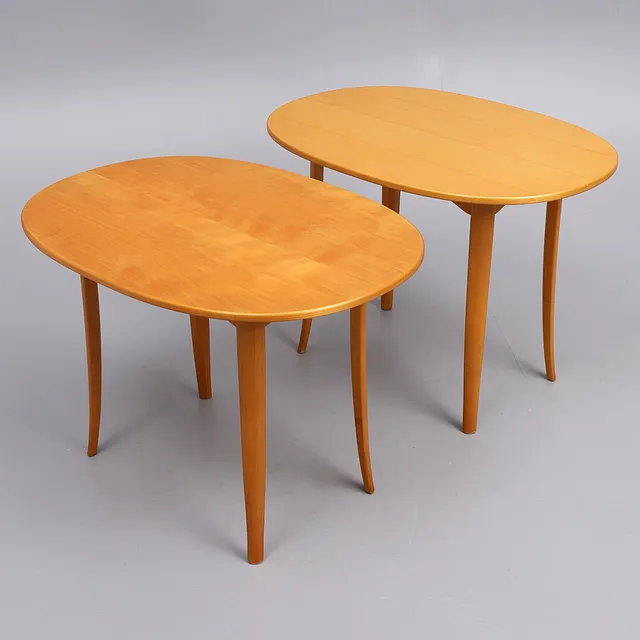CARL MALMSTEN. Sidobord, 2 st, "Ovalen".