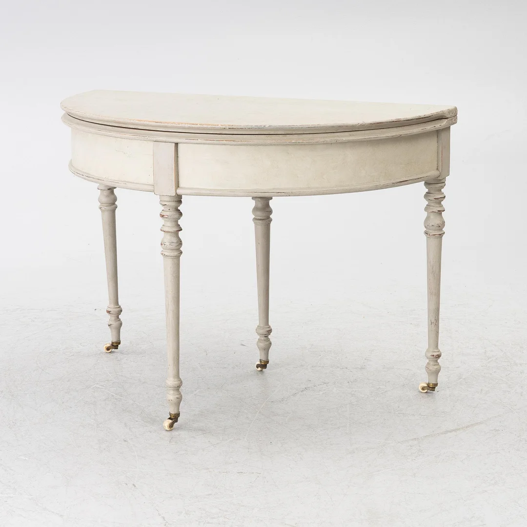Bord, 1800-tal. — Möbler/Bord — Bukowskis
