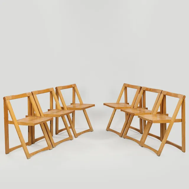 ALDO JACOBER. Sæt på seks klapstole af lakeret bøg, model "Trieste", Alberto Bazzani, Italien, 1960'erne, (6).