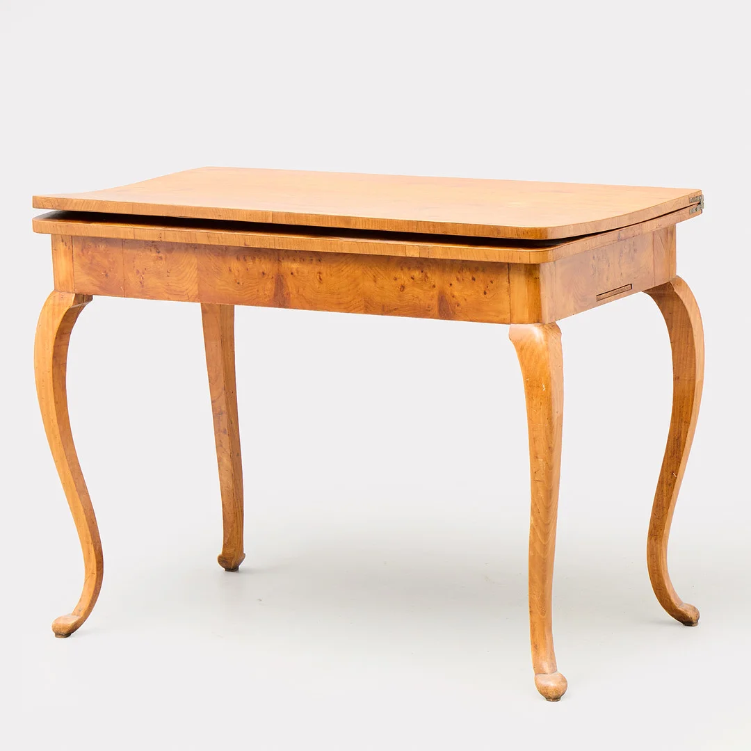 SPELBORD, 1800-tal. — Tables — Uppsala Auktionskammare