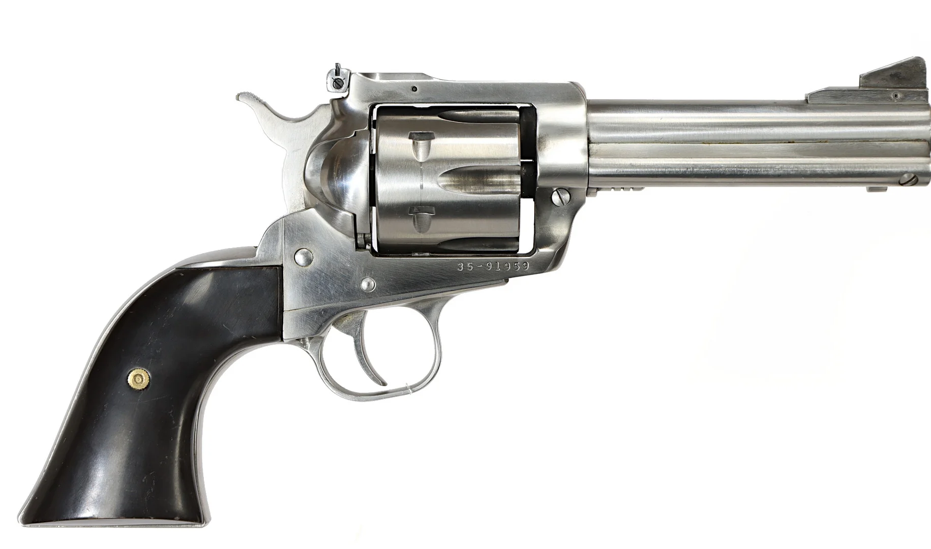 REVOLVER, fabrikat Ruger, modell New Model Blackhawk, kaliber .357 Magnum, tillv.nr 35-91959. — Revolvers — Walter Borg