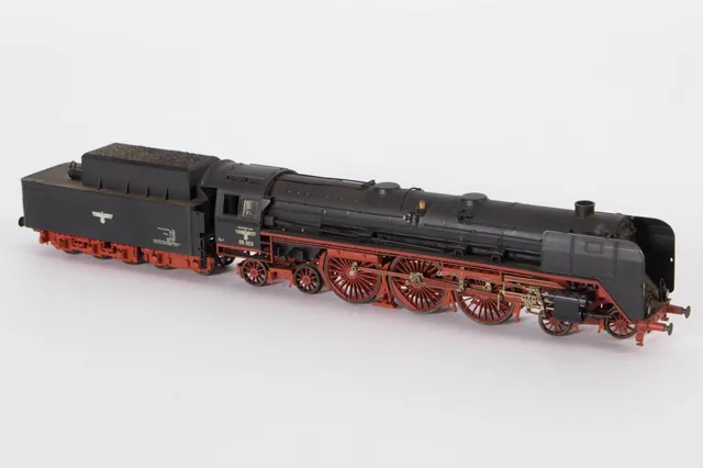 Fleischmann Express locomotive 05 003 Deutsche Reichbahn