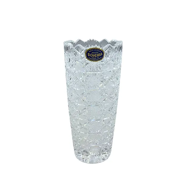 BOHEMIA-VASE AUS BLEIKRISTALL.
