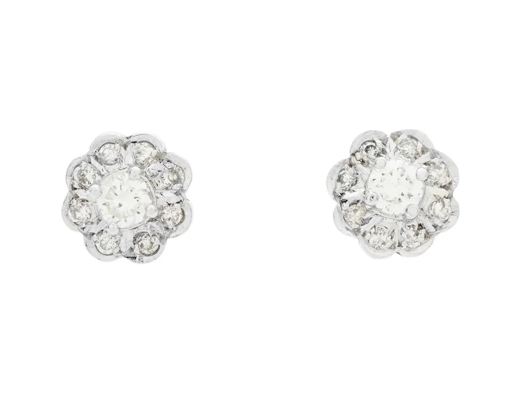 ÖRHÄNGEN, 18K vitguld, briljantslipade diamanter ca 0,36 ctv, vikt 2,5 g. — Smycken/Örhängen — Kaplans