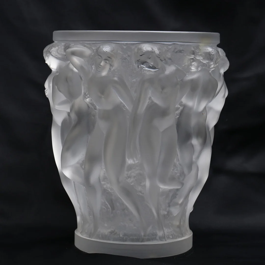 LALIQUE MANUFACTURE. “Bacchantes” vase. — Utility glass — Balclis