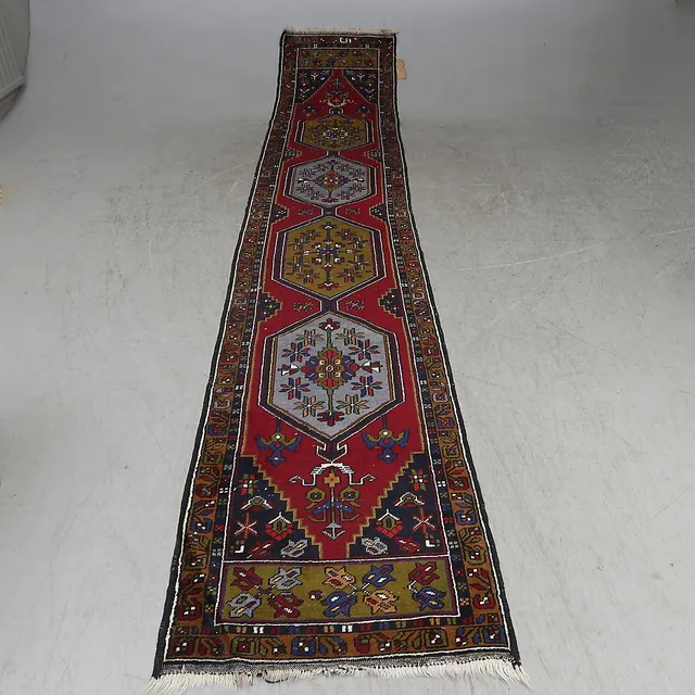 MATTA, Yahyali, turkisk, ca. 388x75 cm.