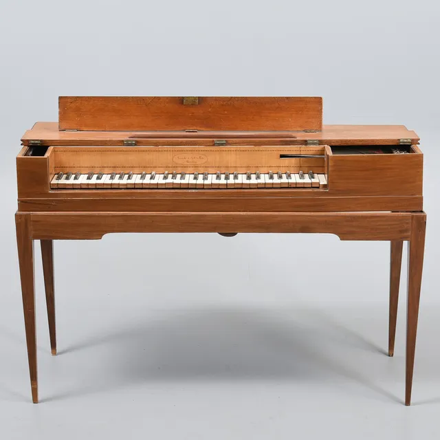 PETER MEYER, Hamburg. Pianette.