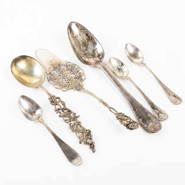 SKEDAR OCH TÅRTSPADE, 6 delar, silver, delvis importerat, 1800-tal.