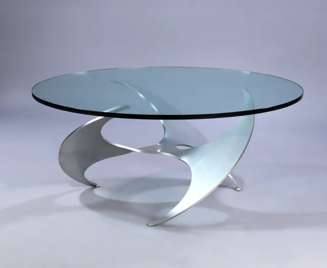 Knut Hesterberg for Ronald Schmitt. Coffee table made of aluminum and glass