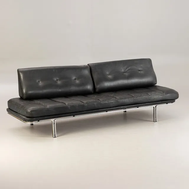 HORST BRÜNING. Kill International. Leder Liege, Daybed "Modell 6915".