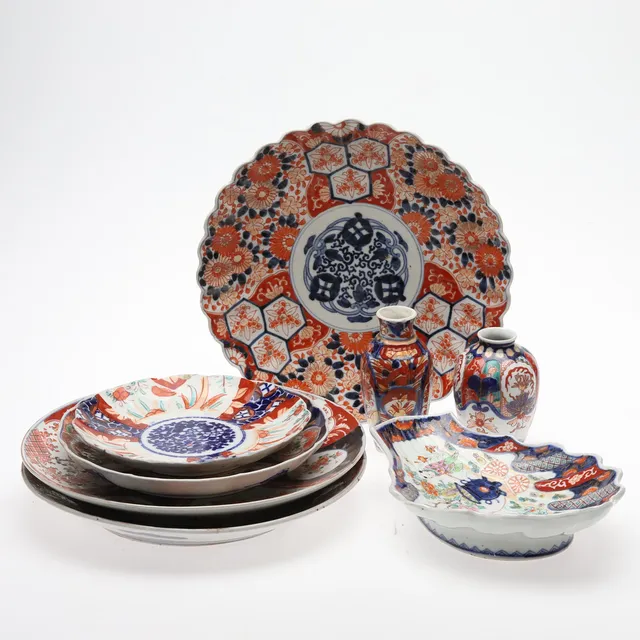 IMARI-PORSLIN, 8 delar, Japan, 18/1900-tal.