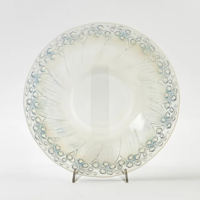 RENÉ LALIQUE. Fat, "Liljekonvalj"/Miguet Design, 1931, sign. Lalique före -45.
