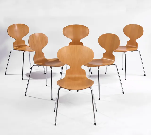Arne Jacobsen. A set of six chairs, 'The Ant', model 3101 (6)