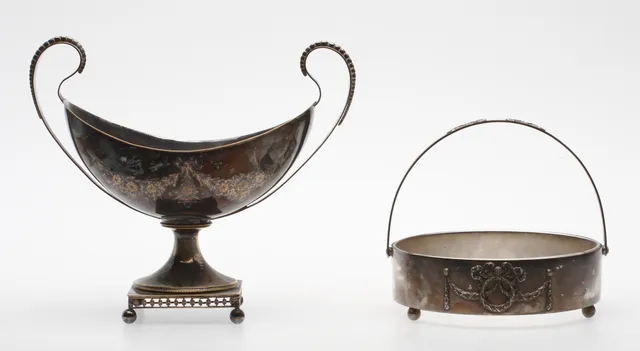 SKÅLAR, 2 st, nysilver, gustaviansk stil.