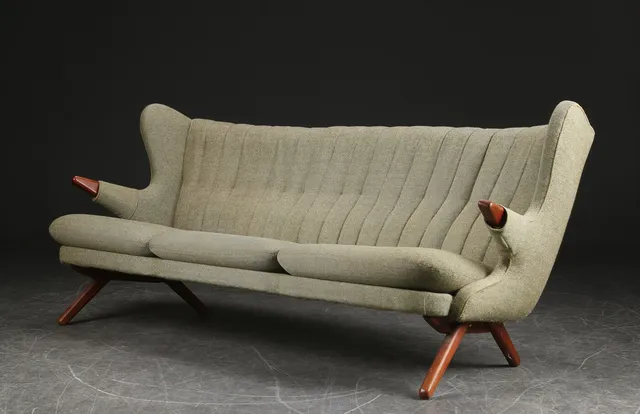 Svend Skipper. Tre-pers 'Bamsesofa' af teaktræ 1960'erne