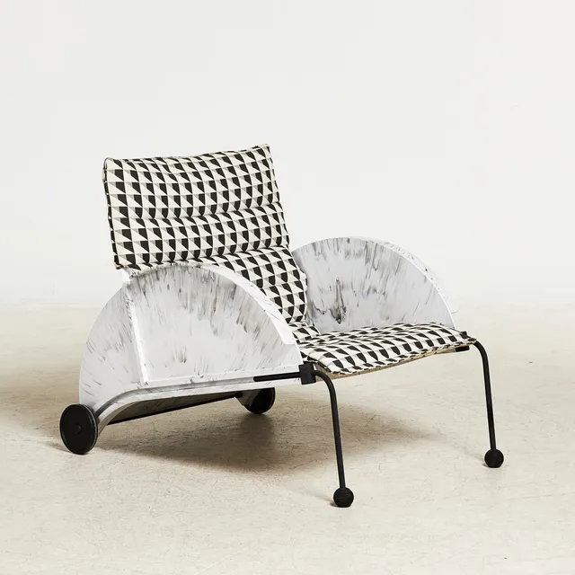 ANNA CASTELLI FERRIERI. fåtölj, modell 4841, Kartell, 1980-tal, dyna i originalklädsel, plast med imitationsmåleri i av marmor.