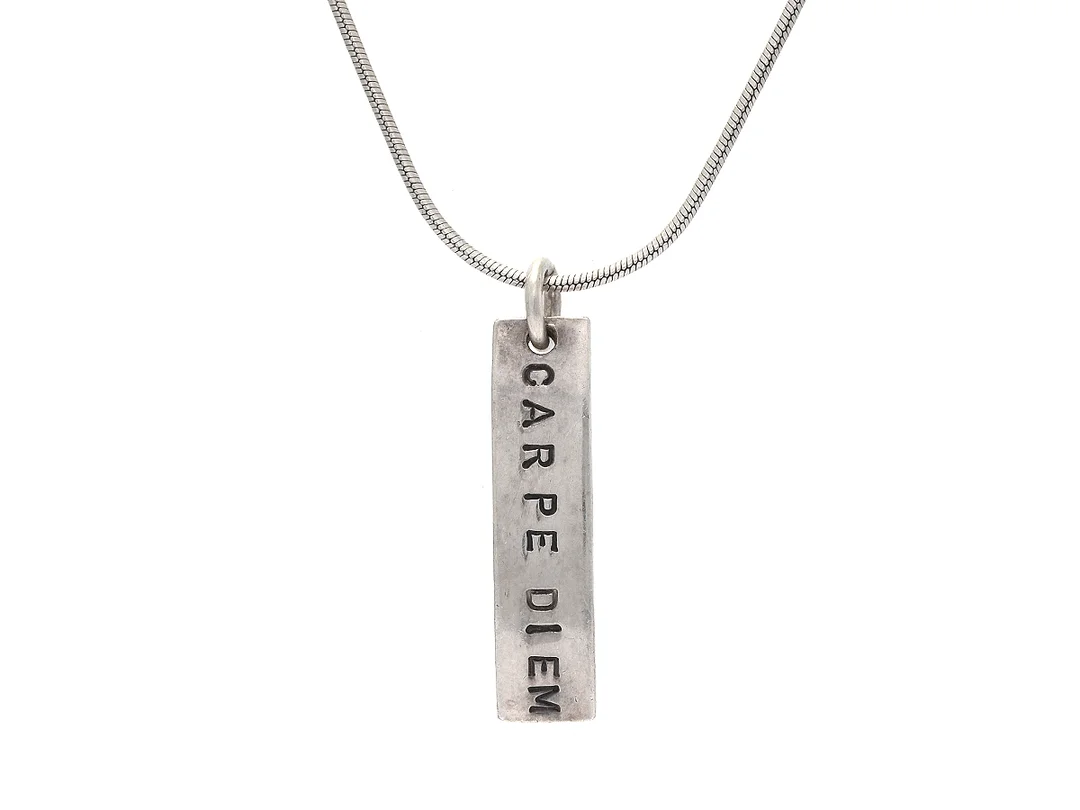 EFVA ATTLING, hänge/kedja, Carpe Diem, silver, längd 42 cm, vikt 9,6 g — Smycken/Hänge med kedja — Kaplans
