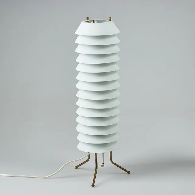 ILMARI TAPIOVAARA. Bordslampa, "Maija Mehiläinen" , Asko/Hienoteräs, formgiven 1955.